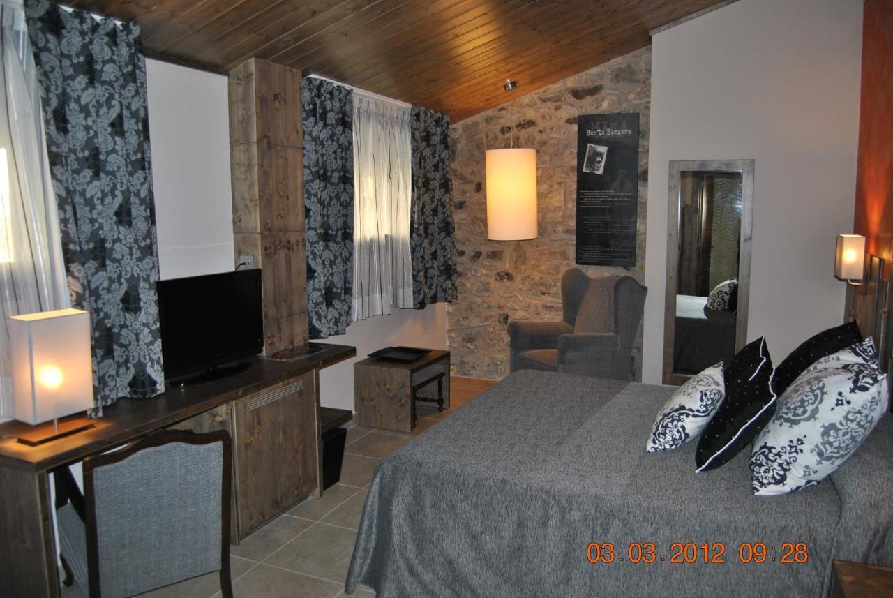 Hotel Santa Barbara Sant Corneli Exteriér fotografie